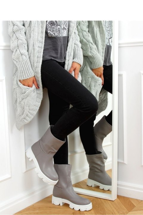 Botki z prostą cholewką szare QT19P GREY - Inello Botki z prostą cholewką szare QT19P GREY - Inello
