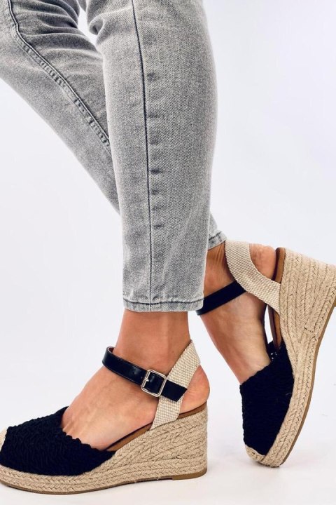 Sandałki na koturnie espadryle MORELLI BLACK - Inello Sandałki na koturnie espadryle MORELLI BLACK - Inello