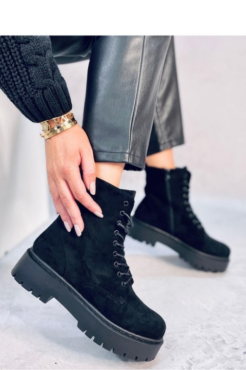 Botki na platformie sznurowane BURSE BLACK - Inello Botki na platformie sznurowane BURSE BLACK - Inello