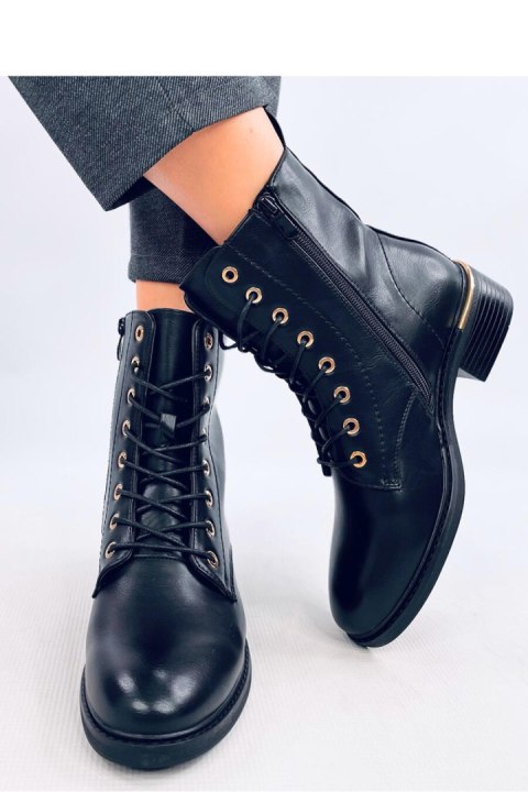 Botki sznurowane licowe ANGO BLACK - Inello Botki sznurowane licowe ANGO BLACK - Inello