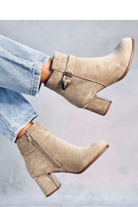 Eleganckie botki na obcasie KHALIA KHAKI - Inello Eleganckie botki na obcasie KHALIA KHAKI - Inello