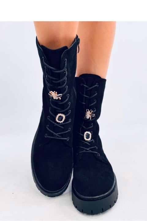 Botki glany sznurowane z muchą CENTRO BLACK - Inello Botki glany sznurowane z muchą CENTRO BLACK - Inello