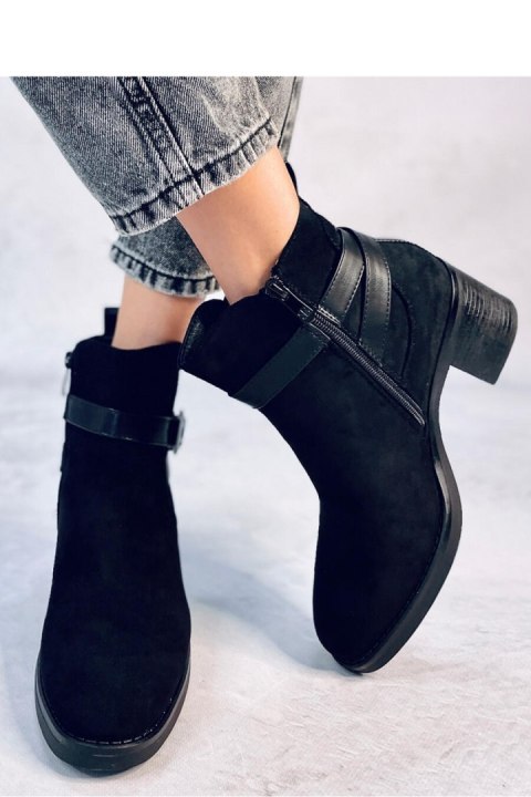 Botki na stabilnym obcasie YONDA BLACK - Inello Botki na stabilnym obcasie YONDA BLACK - Inello