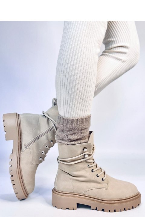 Botki sznurowane na protektorze SIMMO BEIGE - Inello Botki sznurowane na protektorze SIMMO BEIGE - Inello