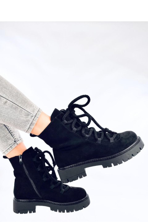 Botki sznurowane z grubymi sznurówkami SMILESS BLACK - Inello Botki sznurowane z grubymi sznurówkami SMILESS BLACK - Inello