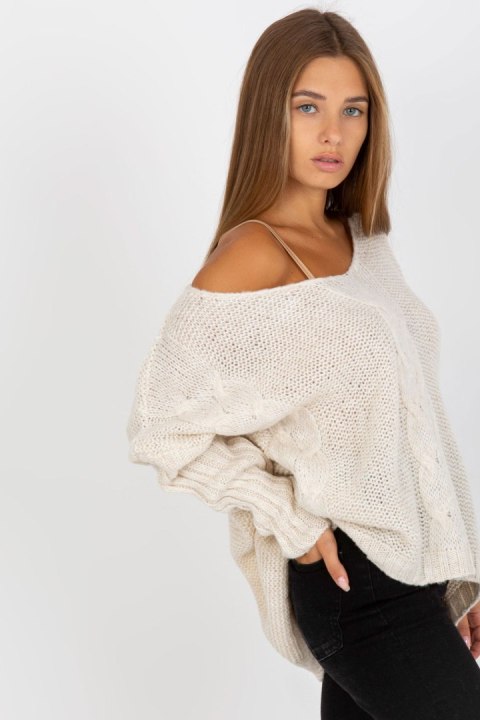 Sweter Damski Model TW-SW-BI-M903.33X Ecru - Och Bella Sweter Damski Model TW-SW-BI-M903.33X Ecru - Och Bella