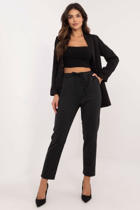 Spodnie Dresowe Model DHJ-SP-A7690.01P Black - Italy Moda Spodnie Dresowe Model DHJ-SP-A7690.01P Black - Italy Moda