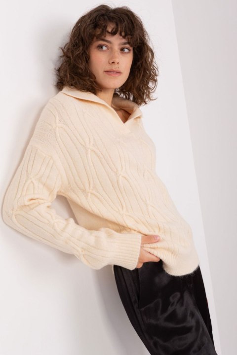 Sweter Damski Model AT-SW-2349-2.27 Light Beige - AT Sweter Damski Model AT-SW-2349-2.27 Light Beige - AT