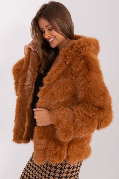 Kurtka Damska Model AT-KR-2386.00P Light Brown - AT Kurtka Damska Model AT-KR-2386.00P Light Brown - AT