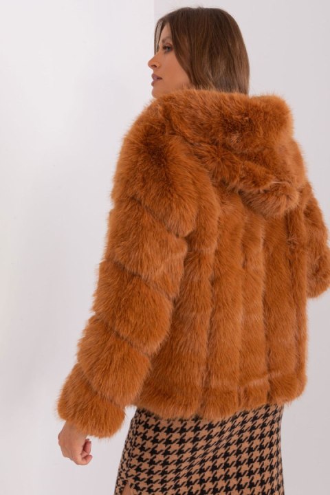 Kurtka Damska Model AT-KR-2386.00P Light Brown - AT Kurtka Damska Model AT-KR-2386.00P Light Brown - AT