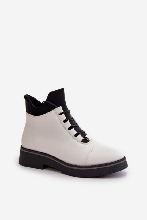Botki Model RMR2435-4 White - Step in style Botki Model RMR2435-4 White - Step in style
