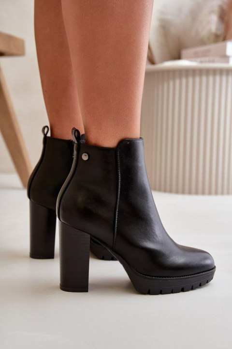 Botki Model Bioria UK157 Black - Step in style Botki Model Bioria UK157 Black - Step in style