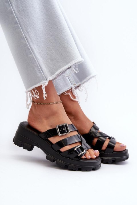 Sandał Klapki Model Zaxy NN285043 Black - Step in style Sandał Klapki Model Zaxy NN285043 Black - Step in style