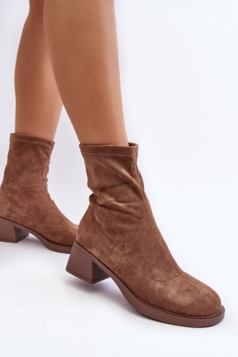 Botki Model Aphroteia 23BT35-6449 Brown Zamsz - Step in style Botki Model Aphroteia 23BT35-6449 Brown Zamsz - Step in style