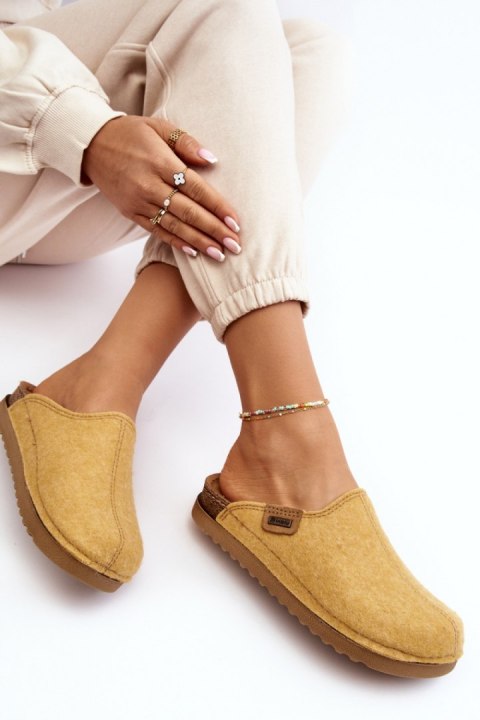 Kapcie Model Inblu DJ000010 Yellow - Step in style Kapcie Model Inblu DJ000010 Yellow - Step in style