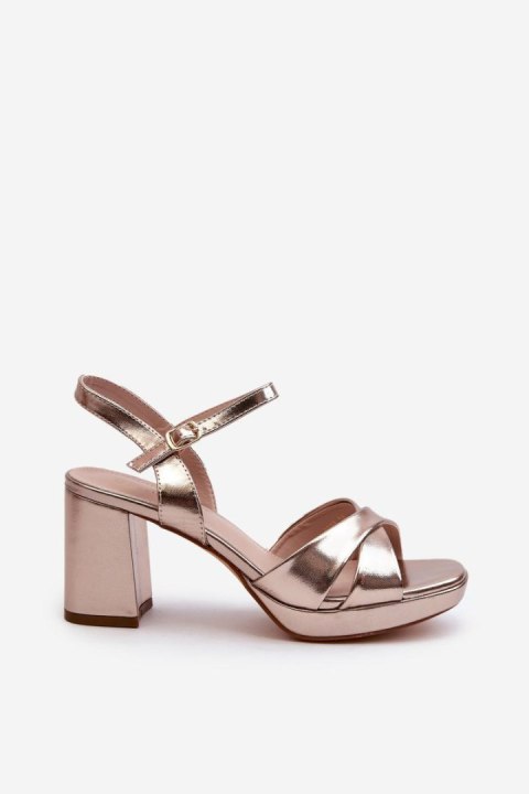 Sandały Model Jatine 24SD98-6988 Gold - Step in style Sandały Model Jatine 24SD98-6988 Gold - Step in style