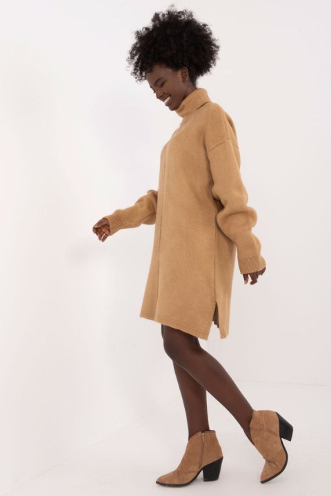 Sukienka Model BA-SK-0547.99 Camel - Badu Sukienka Model BA-SK-0547.99 Camel - Badu