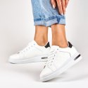 Buty sportowe z ozdobnym tyłem - 40 Primohurt