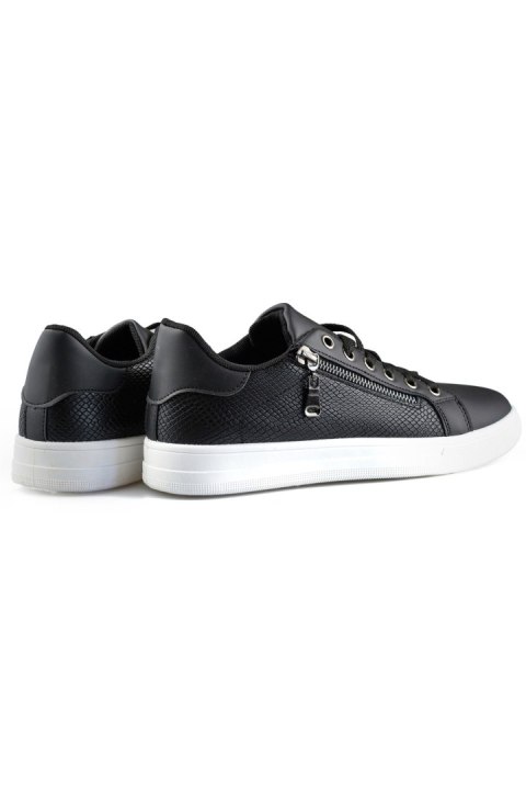 Czarne buty sportowe z ozdobnym zamkiem - 37 Primohurt Czarne buty sportowe z ozdobnym zamkiem - 37 Primohurt