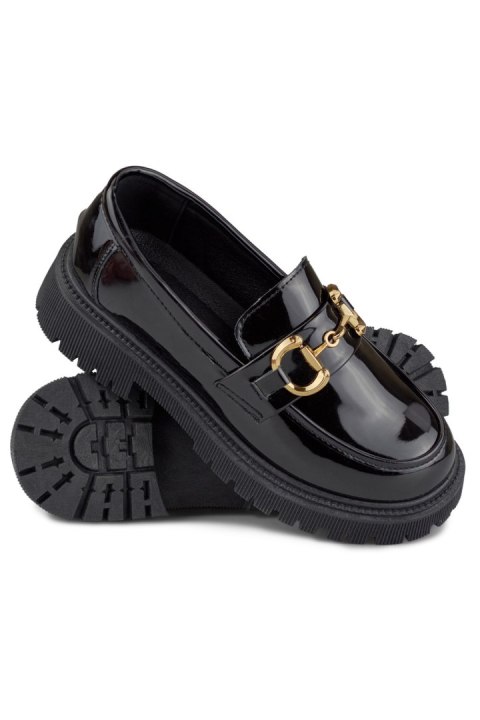 Lakierowane czarne loafersy damskie z ozdobą - 39 Primohurt Lakierowane czarne loafersy damskie z ozdobą - 39 Primohurt