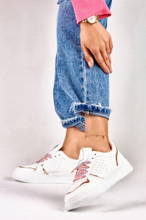 Sneakersy damskie z wymiennymi ozdobnymi sznurówkami - 38 Primohurt Sneakersy damskie z wymiennymi ozdobnymi sznurówkami - 38 Primohurt