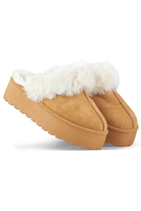 Kapcie damskie z futerkiem na platformie camel - 40 Primohurt Kapcie damskie z futerkiem na platformie camel - 40 Primohurt