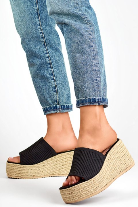 Czarne klapki espadryle na wysokiej koturnie - 40 Primohurt Czarne klapki espadryle na wysokiej koturnie - 40 Primohurt