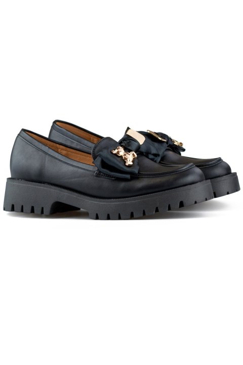 Czarne loafersy z kokardą mokasyny z misiem - 40 Primohurt Czarne loafersy z kokardą mokasyny z misiem - 40 Primohurt