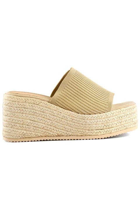 Klapki espadryle na wysokiej koturnie ze złotą nitką - 39 Primohurt Klapki espadryle na wysokiej koturnie ze złotą nitką - 39 Primohurt