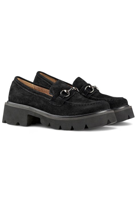 Czarne skórzane loafersy damskie na grubej podeszwie - 38 Primohurt Czarne skórzane loafersy damskie na grubej podeszwie - 38 Primohurt