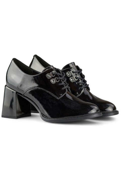 Eleganckie lakierowane skórzane czarne botki damskie - 37 Primohurt Eleganckie lakierowane skórzane czarne botki damskie - 37 Primohurt