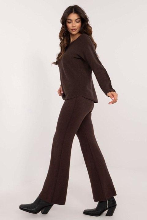 Spodnie Komplet Model IT-KMPL-0813.37 Dark Brown - BFG Spodnie Komplet Model IT-KMPL-0813.37 Dark Brown - BFG