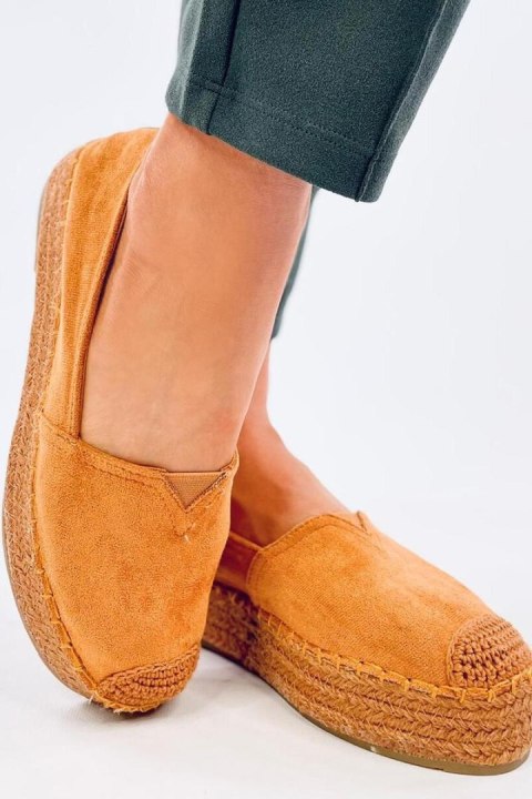 Espadryle na grubej podeszwie POULAIN CAMEL - Inello Espadryle na grubej podeszwie POULAIN CAMEL - Inello