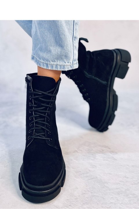 Workery zamszowe DAZY BLACK - Inello Workery zamszowe DAZY BLACK - Inello