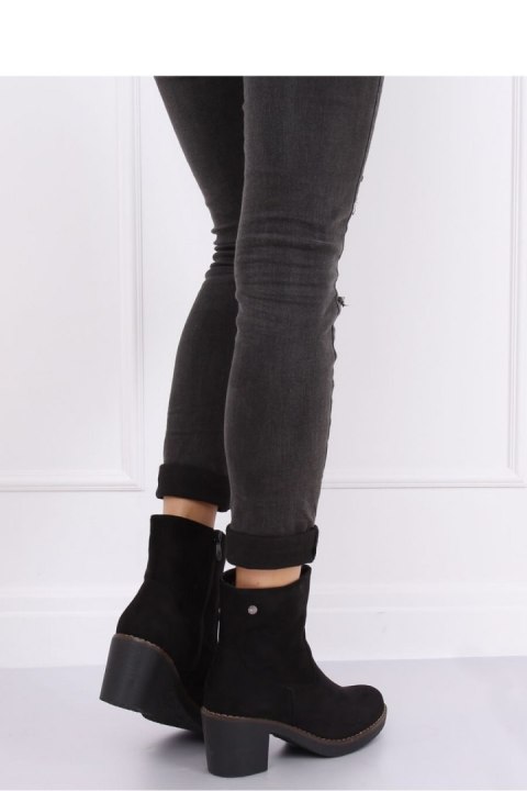 BOTKI NA KAUCZUKOWYM OBCASIE CZARNE 8B852 BLACK - Inello Hurtownia odzieży on-line, moda damska, bielizna i obuwie dla kobiet - BOTKI NA KAUCZUKOWYM OBCASIE CZARNE 8B852 BLACK - Inello Hurtownia odzieży on-line, moda damska, bielizna i obuwie dla kobiet -