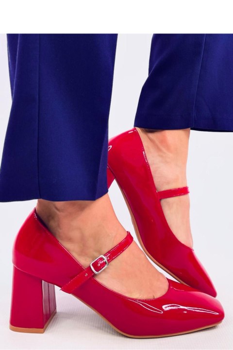 Czółenka na obcasie w stylu Mary Jane VALONIS RED - Inello Czółenka na obcasie w stylu Mary Jane VALONIS RED - Inello