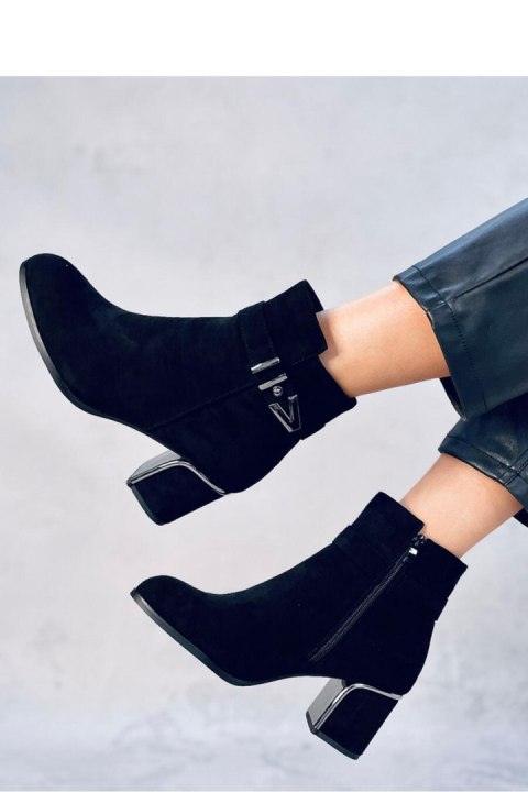 Eleganckie botki na obcasie KHALIA BLACK - Inello Eleganckie botki na obcasie KHALIA BLACK - Inello