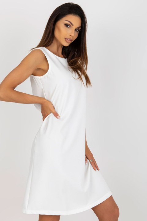 Sukienka Model TW-SK-BE-5773.10P White - Och Bella Sukienka Model TW-SK-BE-5773.10P White - Och Bella