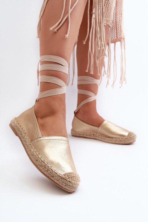 Espadryle Model Ismanne B-727 Gold - Step in style Espadryle Model Ismanne B-727 Gold - Step in style