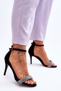 Sandały Model Moments LY-9268-1 Black - Step in style
