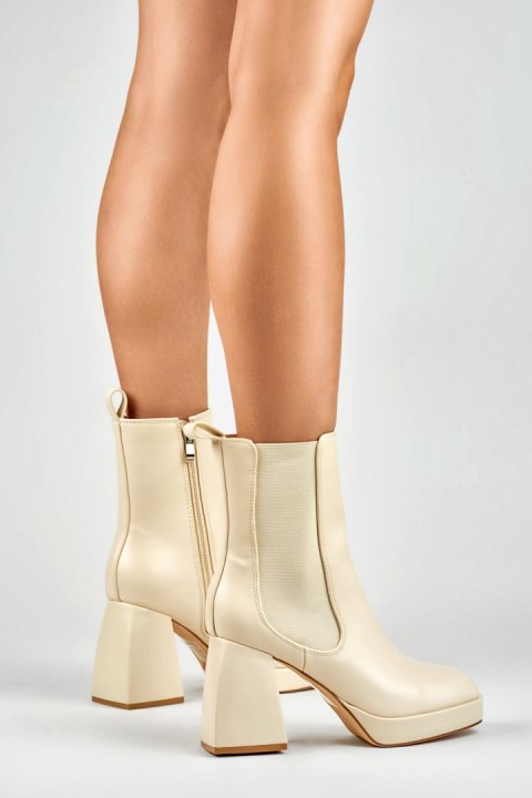 Botki Model X8271BE Light Beige - PRIMO Botki Model X8271BE Light Beige - PRIMO