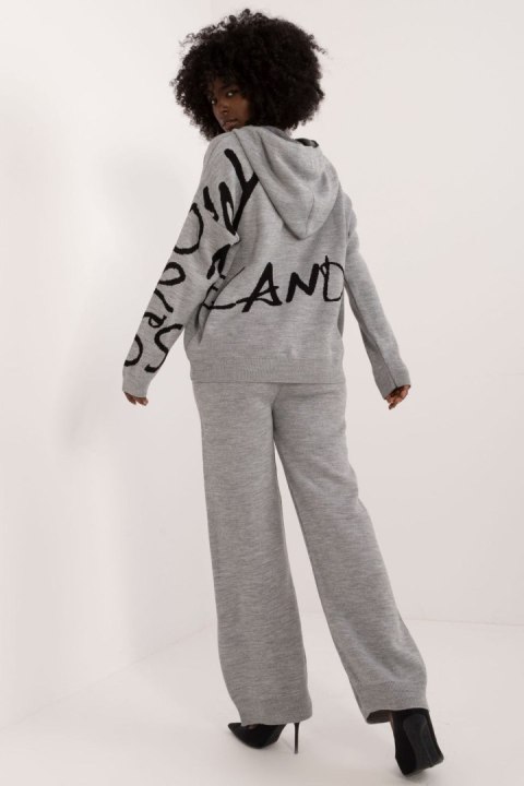 Spodnie Komplet Model BA-KMPL-1469.92 Grey/Black - Badu Spodnie Komplet Model BA-KMPL-1469.92 Grey/Black - Badu