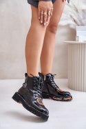Trapery Model Artiker 55C0517 Black - Step in style